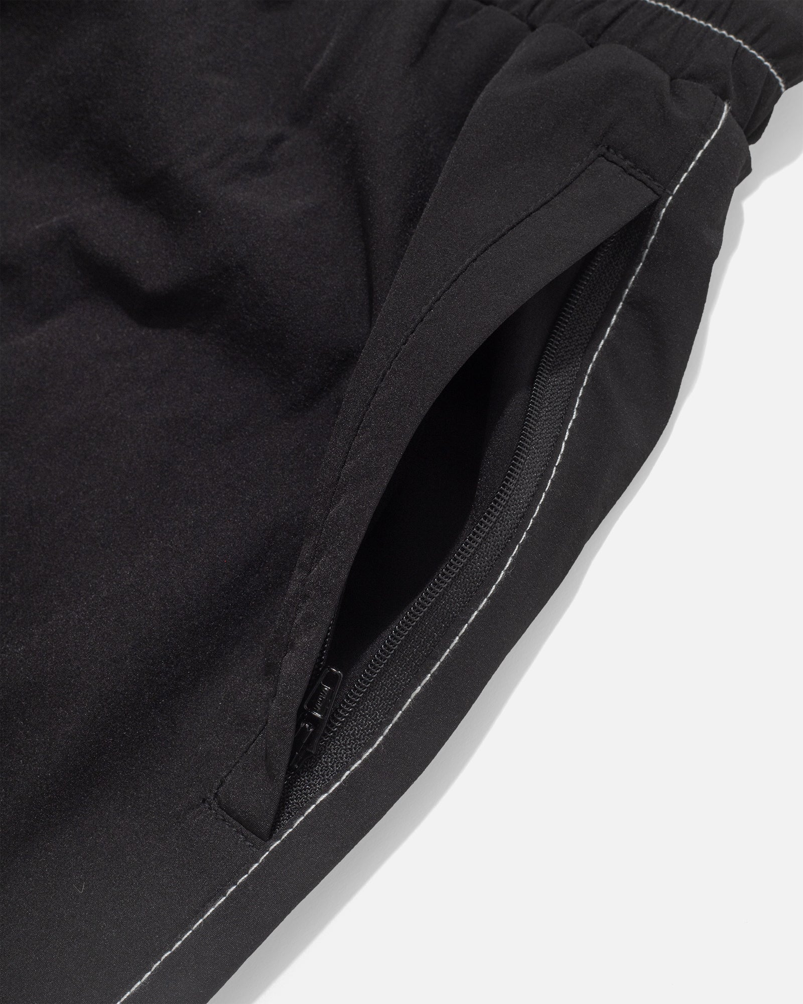 Domino Shorts (Black)